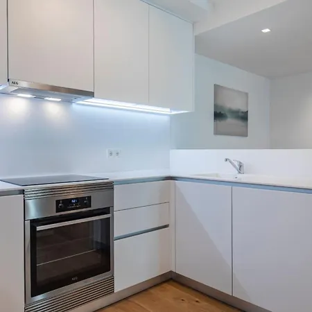 Fabulous 2 Bedroom By Innkeeper דירה ליסבון