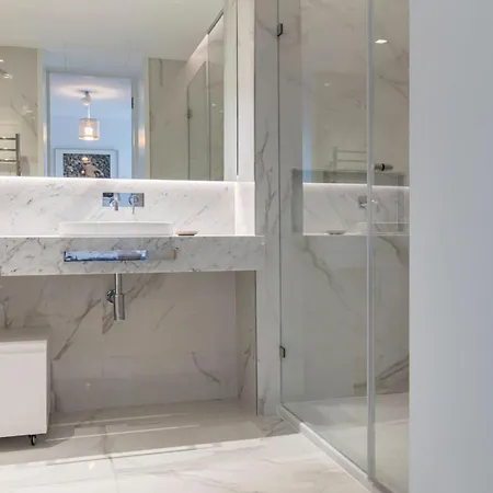 Apartament Fabulous 2 Bedroom By Innkeeper